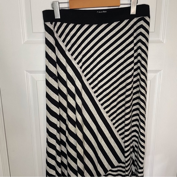 Calvin Klein Performance Striped Maxi Skirt Medium - Picture 3 of 7